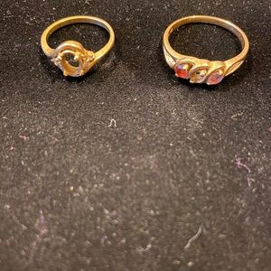 Two antique 14 k gold rings